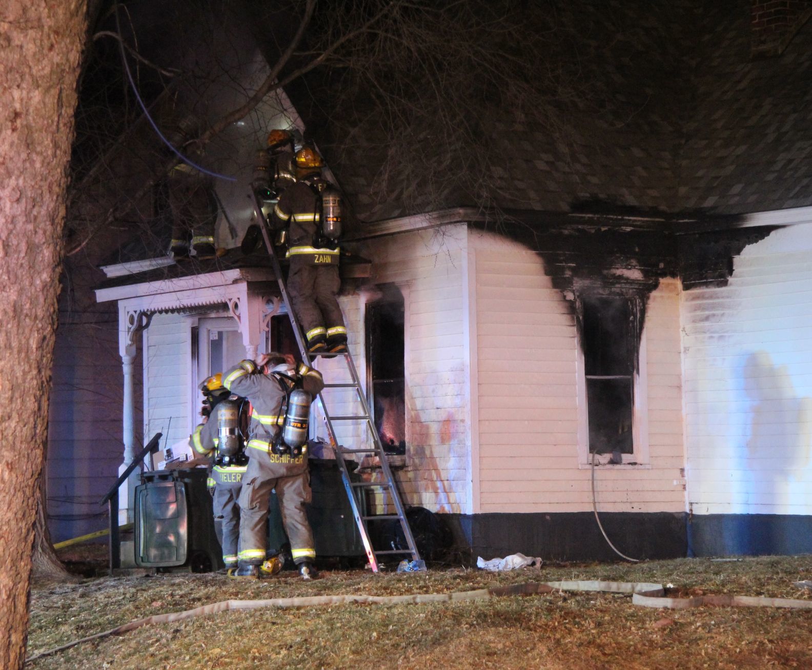 031518jr-commercial-fire-1